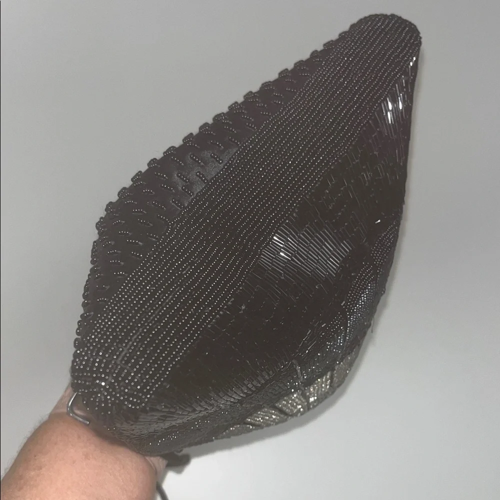 Source Unknown Black, Silver, Gray Beaded Clutch with cord